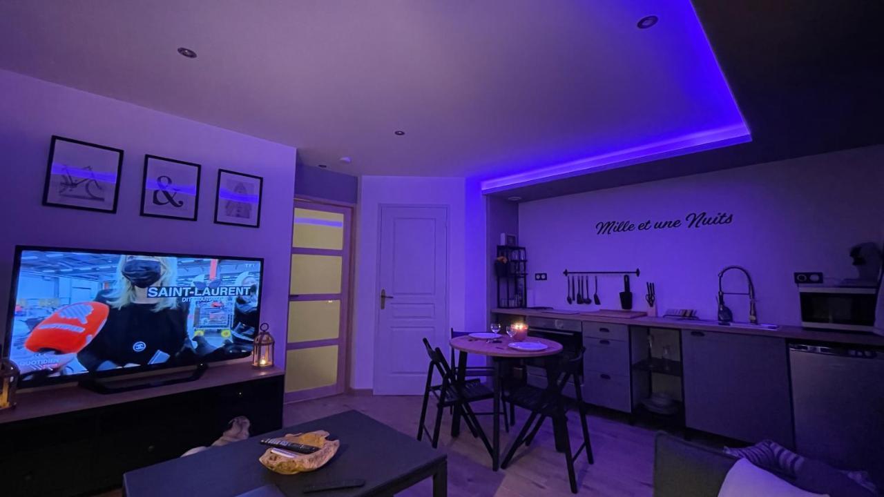 Mille Et Une Nuit, Appartement Classe 3 Etoiles En Rdc Avec Exterieur Et Parking Dole Exterior photo